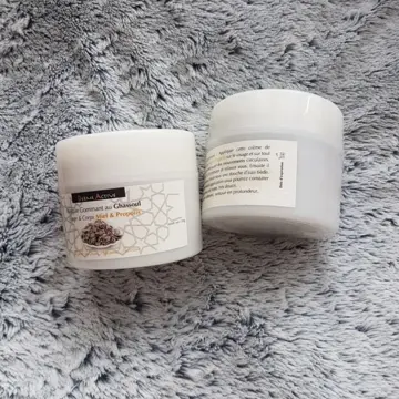 2 gros pots de masque à l'argile et miel propolis, rose, Biover