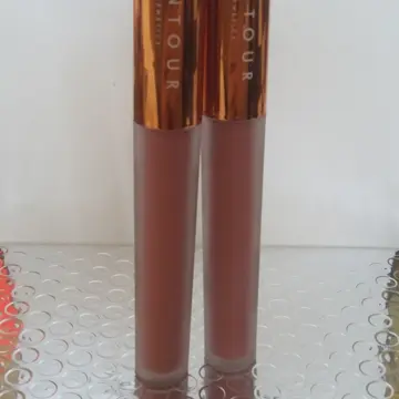 Gloss matte, Inconnue