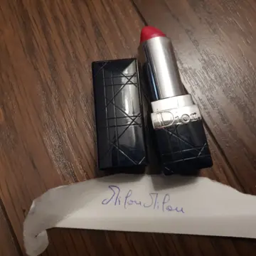 Rouge dior, Dior