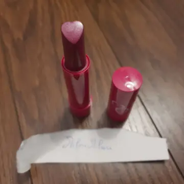 Rouge à lèvre, Avon