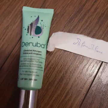 Correcteur de teint teinté base verte, Inconnue