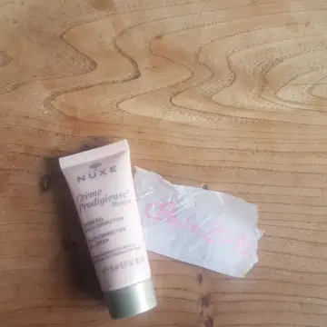 Crème prodigieuse boost, Nuxe