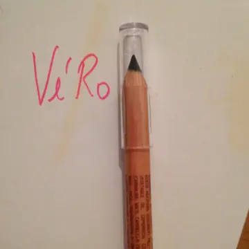 Crayon yeux noir, Biotyfull Box