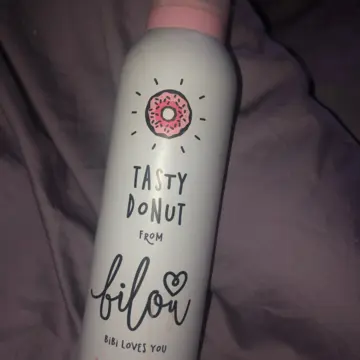 Mousse de douche, Inconnue