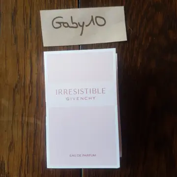 Irrésistible, Givenchy