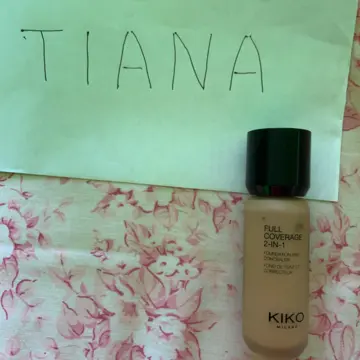 Fond de teint et correcteur couvrant, KIKO