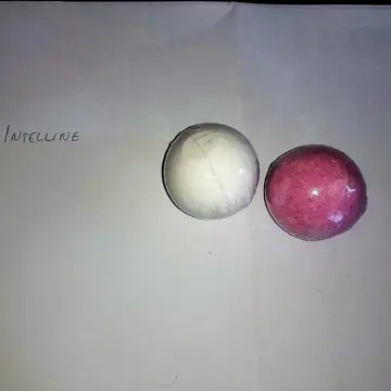 Boules de bain, Aucune
