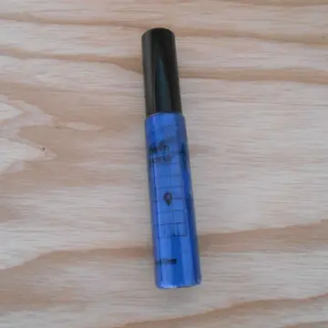 Eyeliner bleu électrique, Dwtn paris