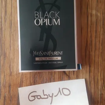 black opium, Yves Saint Laurent