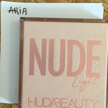 Palette ombres à paupières, Huda Beauty
