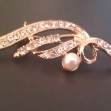Broche doré effet perle & diamants NEUF, Boutique indépendante