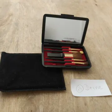 Nécessaire à maquillage, Home Institut