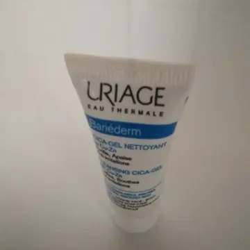 échantillon pour le visage, Uriage
