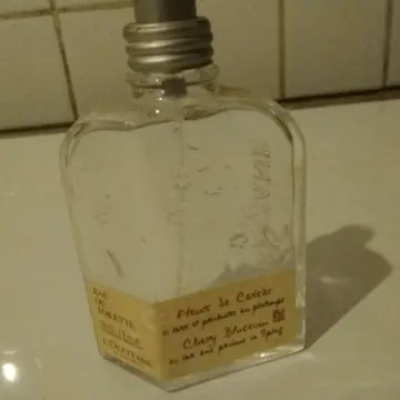 Vaporisateur vide : "Fleurs de cerisier", L'Occitane en Provence