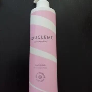 Creme boucles, Inconnue