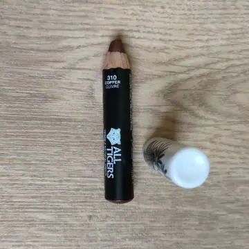 Crayon fard à paupières, Autres