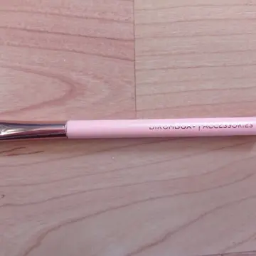 Pinceau estompeur, Birchbox