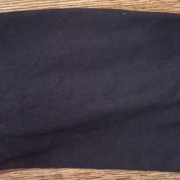 Bandeau à cheveux noir., Noir c'est Noir