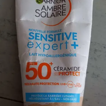 Lait protection solaire 50+., Garnier