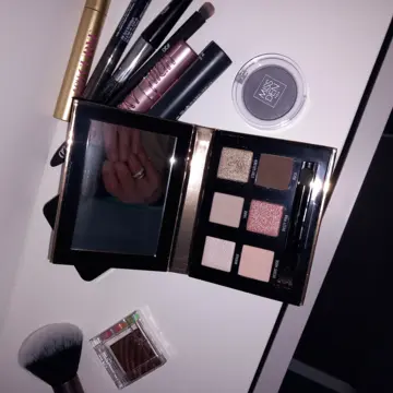 Maquillage, Nocibé