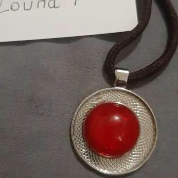 Collier, 1 2 3 4 EXP'R