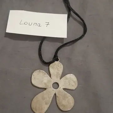 Collier, Aucune