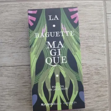 Roll-on en jade noir - Massage visage, My Little Box