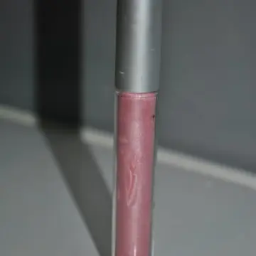 Gloss rose, Inconnue