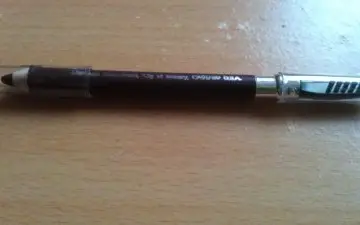 crayon double, The color institute