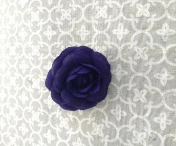 Barrette forme de rose, Hetm