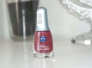 Vernis, Nivea