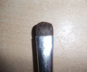 Pinceau Fard à Paupières, Elf