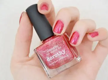 vernis, Dorothy