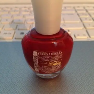 Vernis Rouge, C'est tout moi !