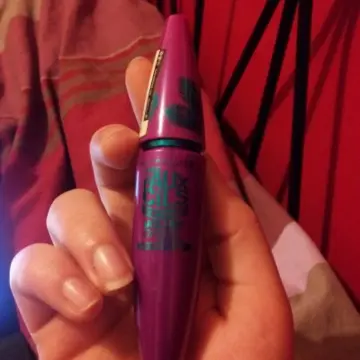 Mascara Waterproof Effet Faux Cils, Maybelline