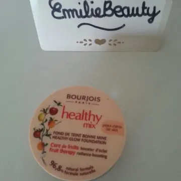 Poudre bourjois, Bourjois