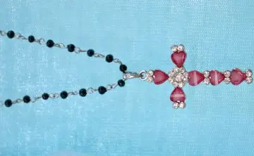 Chapelet Croix Rose et Noire Brillant, Inconnue