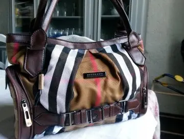 faux sac a main, Burberry