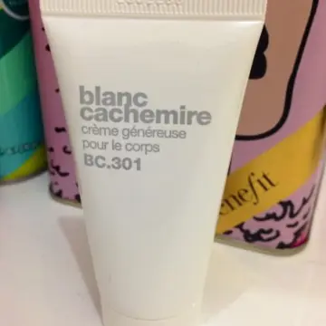 Crème généreuse pour le corps, Blanc Cachemire