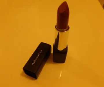 Rouge à lèvre, Nutrimetics