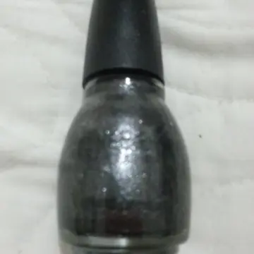 Vernis gris métalisé Sinful Color, SinfulColors