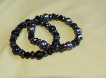 Bracelets, Inconnue