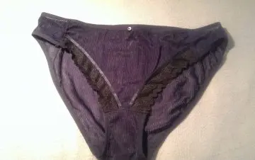 Jolie culotte bleu marine & noir, Billet doux