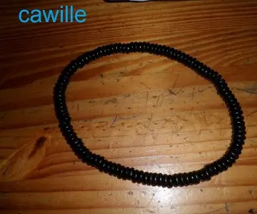 collier noir, Inconnue