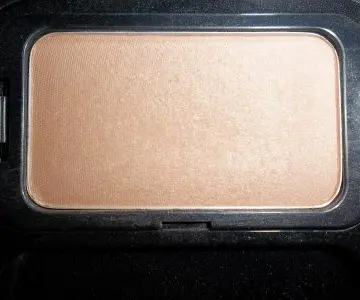 Blush Corail, Natura