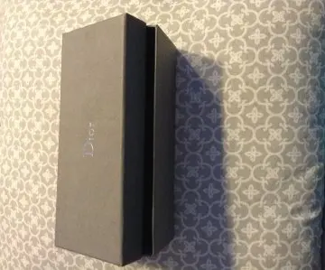 Boîte DIor, Dior
