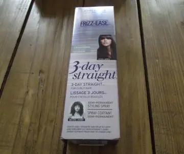 Frizz Ease   Spray coiffant pour cheveux bouclés, John Frieda