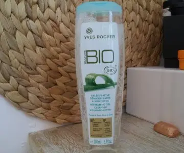 Gelée demaquillante, Yves Rocher