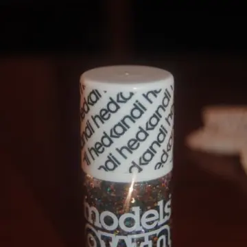 vernis, Models Own
