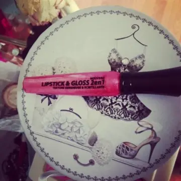 Rouge à lèvres/Gloss, Baboo